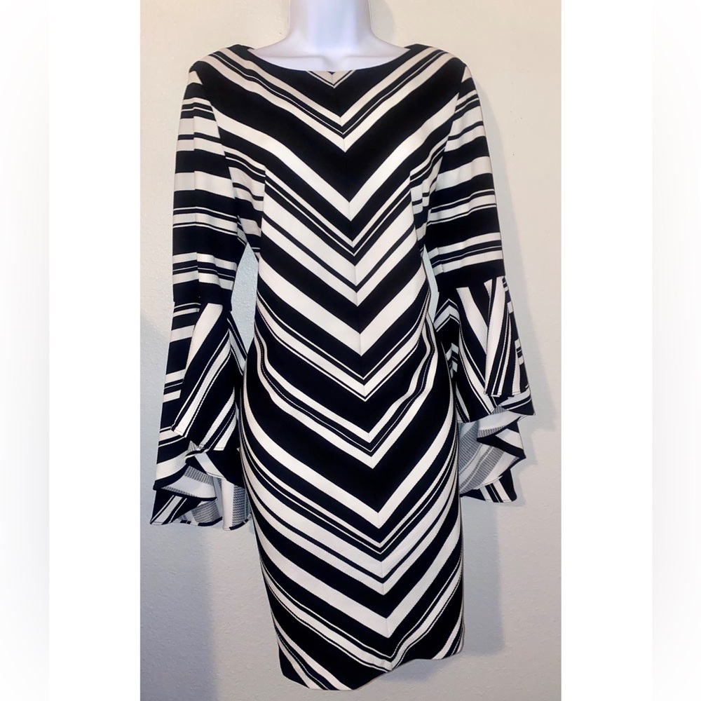 Long Sleeve Black & White Patterned Dress